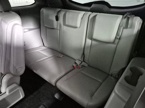 Used 2019 Toyota Highlander XLE AWD/4WD image 26