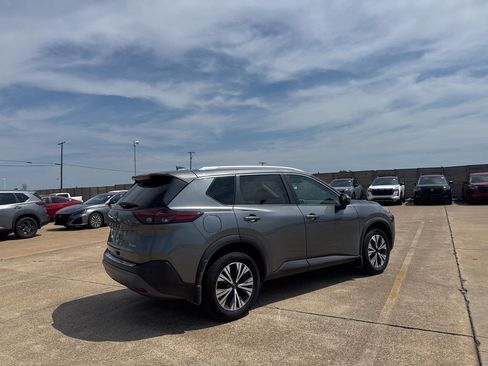 Used 2022 Nissan Rogue SV w/ SV Premium Package AWD/4WD image 21
