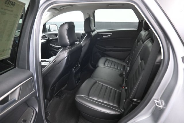 Used 2022 Ford Edge SEL w/ Convenience Package AWD/4WD image 10