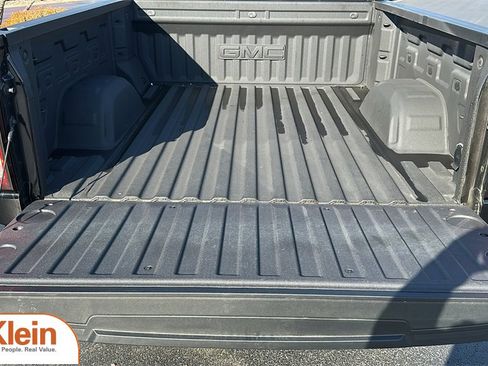 Used 2023 GMC Sierra 1500 Elevation w/ Preferred Package image 8