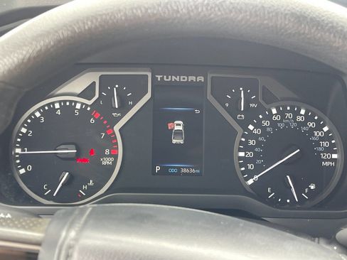 Used 2022 Toyota Tundra SR5 AWD/4WD image 27