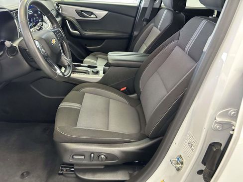 Used 2025 Chevrolet Blazer LT FWD image 15
