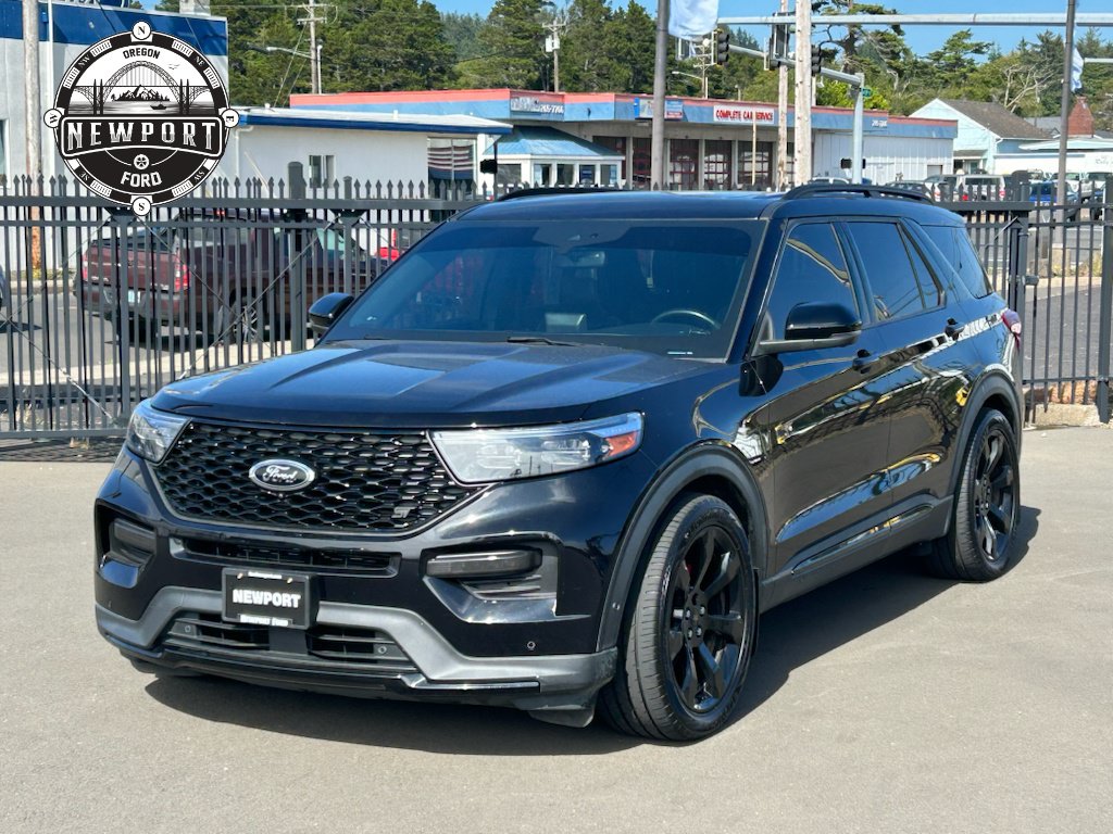Certified 2022 Ford Explorer ST w/ Equipment Group 401A AWD/4WD image 4