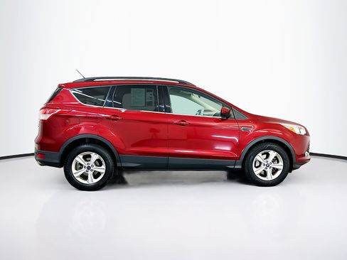 Used 2015 Ford Escape SE image 10