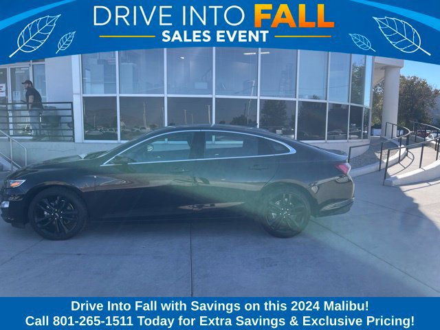Used 2024 Chevrolet Malibu LT w/ Midnight Edition FWD image 2