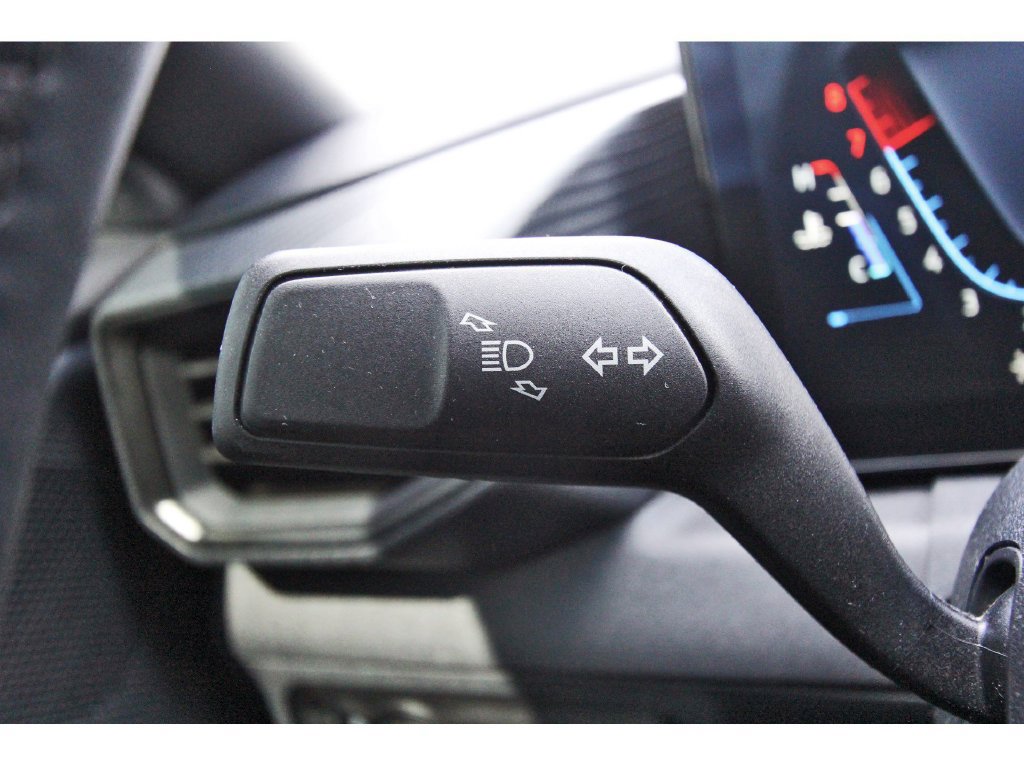 Used 2024 Ford Mustang Coupe RWD image 17