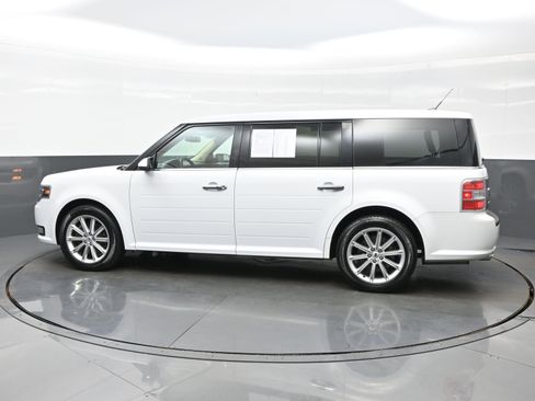 Used 2017 Ford Flex Limited FWD image 4