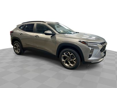 Certified 2024 Chevrolet Trax LT w/ Driver Confidence Package