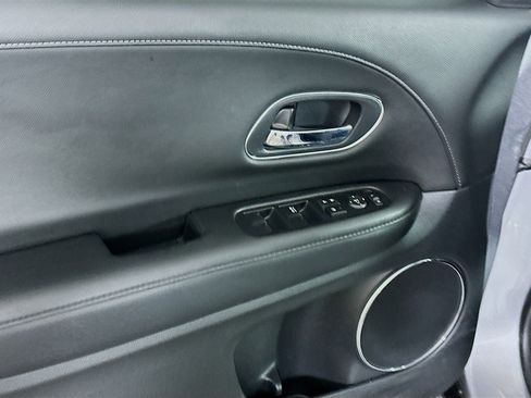 Used 2019 Honda HR-V EX-L image 15