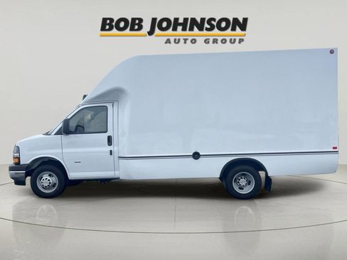 New 2025 Chevrolet Express 3500 w/ Power Convenience Package RWD image 5