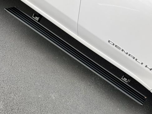 Used 2024 GMC Sierra 2500 Denali Ultimate w/ Max Trailering Package image 21