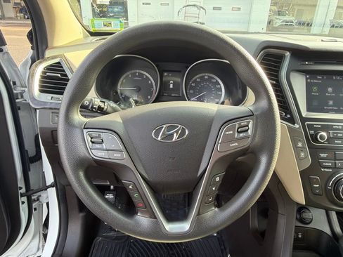 Used 2018 Hyundai Santa Fe Sport w/ 2.4L Value Package 02 AWD/4WD image 21
