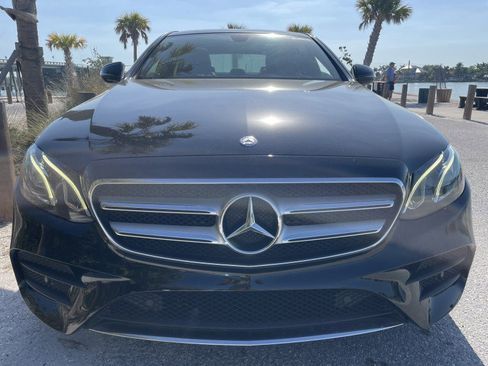Used 2017 Mercedes-Benz E 300 image 4
