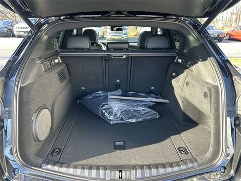 New 2025 Alfa Romeo Stelvio Sprint image 17