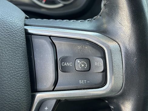 Used 2022 RAM 1500 Laramie AWD/4WD image 26