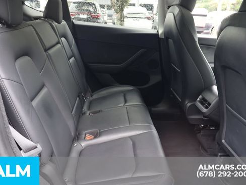 Used 2023 Tesla Model Y Long Range AWD/4WD image 22