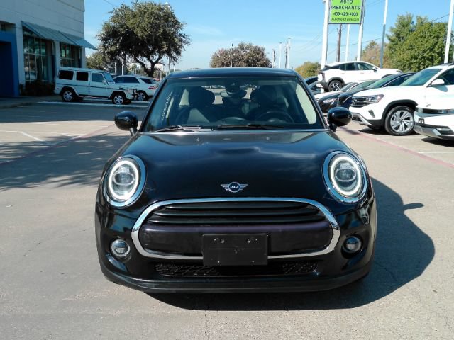 Used 2021 MINI Cooper 4-Door Hardtop FWD image 2