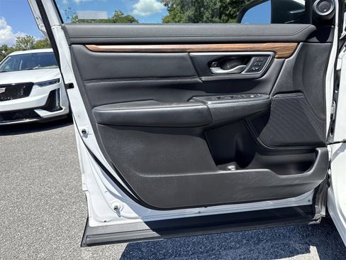 Used 2022 Honda CR-V Touring image 14