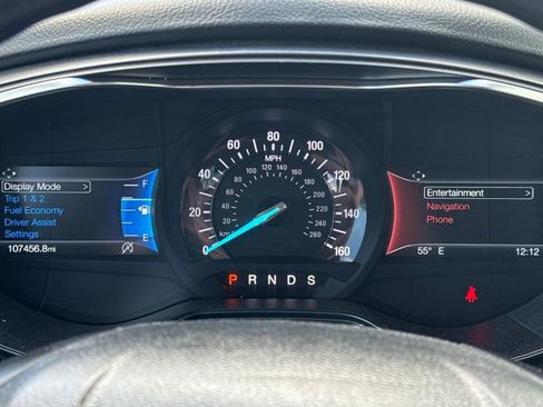 Used 2019 Ford Fusion SE FWD image 24