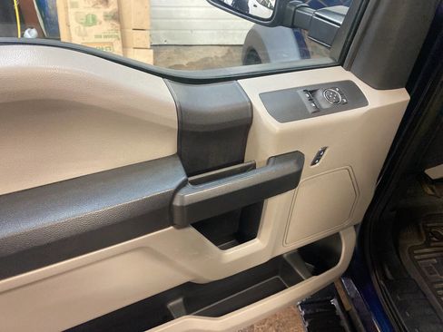 Used 2019 Ford F550 2WD Regular Cab Super Duty image 17