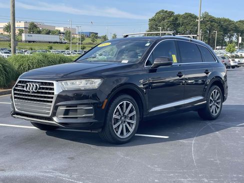 Used 2017 Audi Q7 2.0T Premium Plus w/ Premium Plus Package AWD/4WD image 3