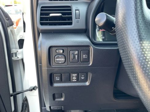 Used 2023 Toyota 4Runner Limited AWD/4WD image 12