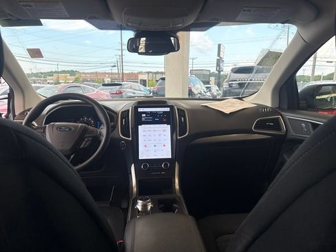 Used 2023 Ford Edge SE AWD/4WD image 15