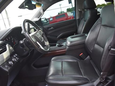 Used 2015 GMC Yukon SLT AWD/4WD image 28