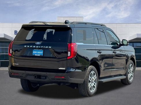 Used 2025 Ford Expedition Active AWD/4WD image 42