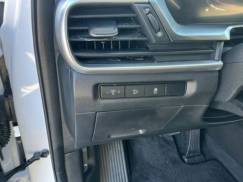 Used 2023 Kia Telluride S w/ S Sunroof Package image 13