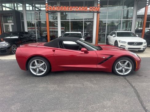 Used 2015 Chevrolet Corvette Stingray Convertible RWD image 17