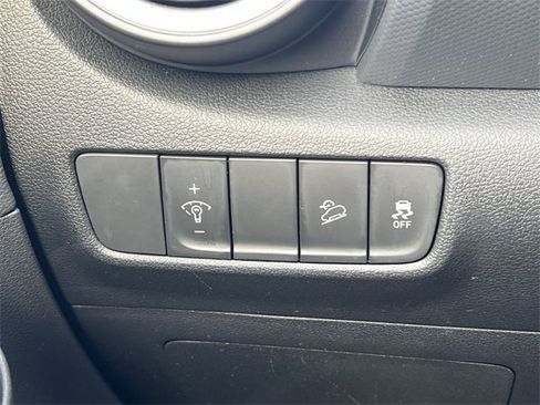 Certified 2023 Hyundai Kona Limited image 25