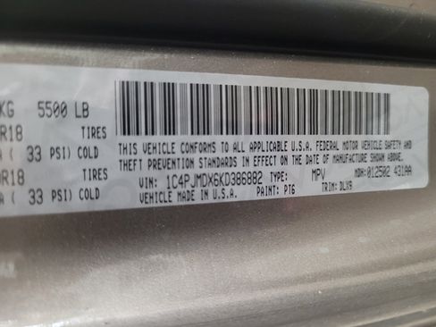 Used 2019 Jeep Cherokee Limited image 33