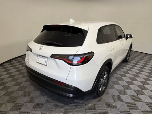 Used 2026 Honda HR-V LX image 5
