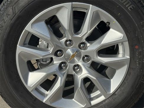 New 2026 Chevrolet Silverado 1500 Custom image 10