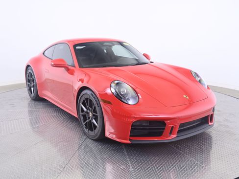 Certified 2026 Porsche 911 Carrera T RWD image 9