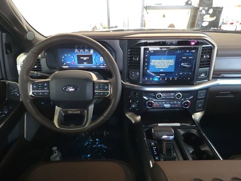 Used 2025 Ford F150 King Ranch w/ FX4 Off-Road Package AWD/4WD image 16