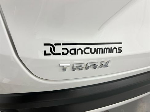 Used 2024 Chevrolet Trax LT w/ Driver Confidence Package image 26