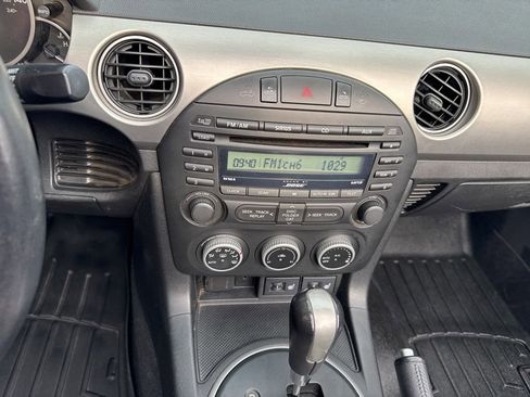 Used 2012 MAZDA MX-5 Miata Grand Touring w/ Premium Pkg image 20