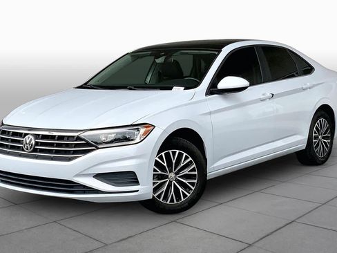 Used 2019 Volkswagen Jetta SEL FWD image 1