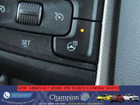 Used 2022 GMC Yukon Denali image 19