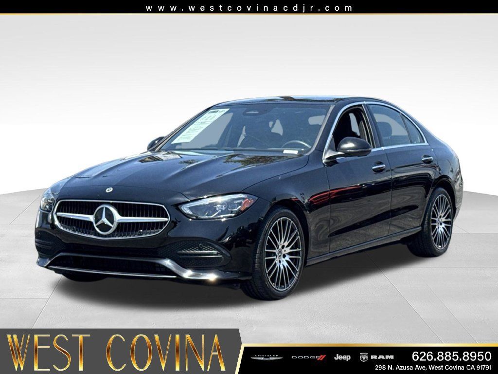 Used 2025 Mercedes-Benz C 300 Sedan image 5