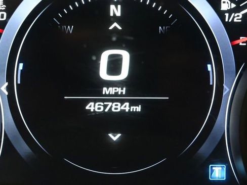 Used 2019 Chevrolet Camaro SS RWD image 39