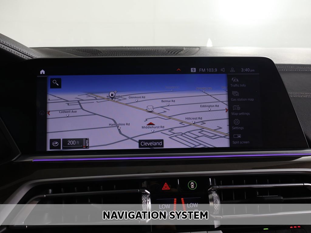 Used 2022 BMW X5 xDrive40i AWD/4WD image 3