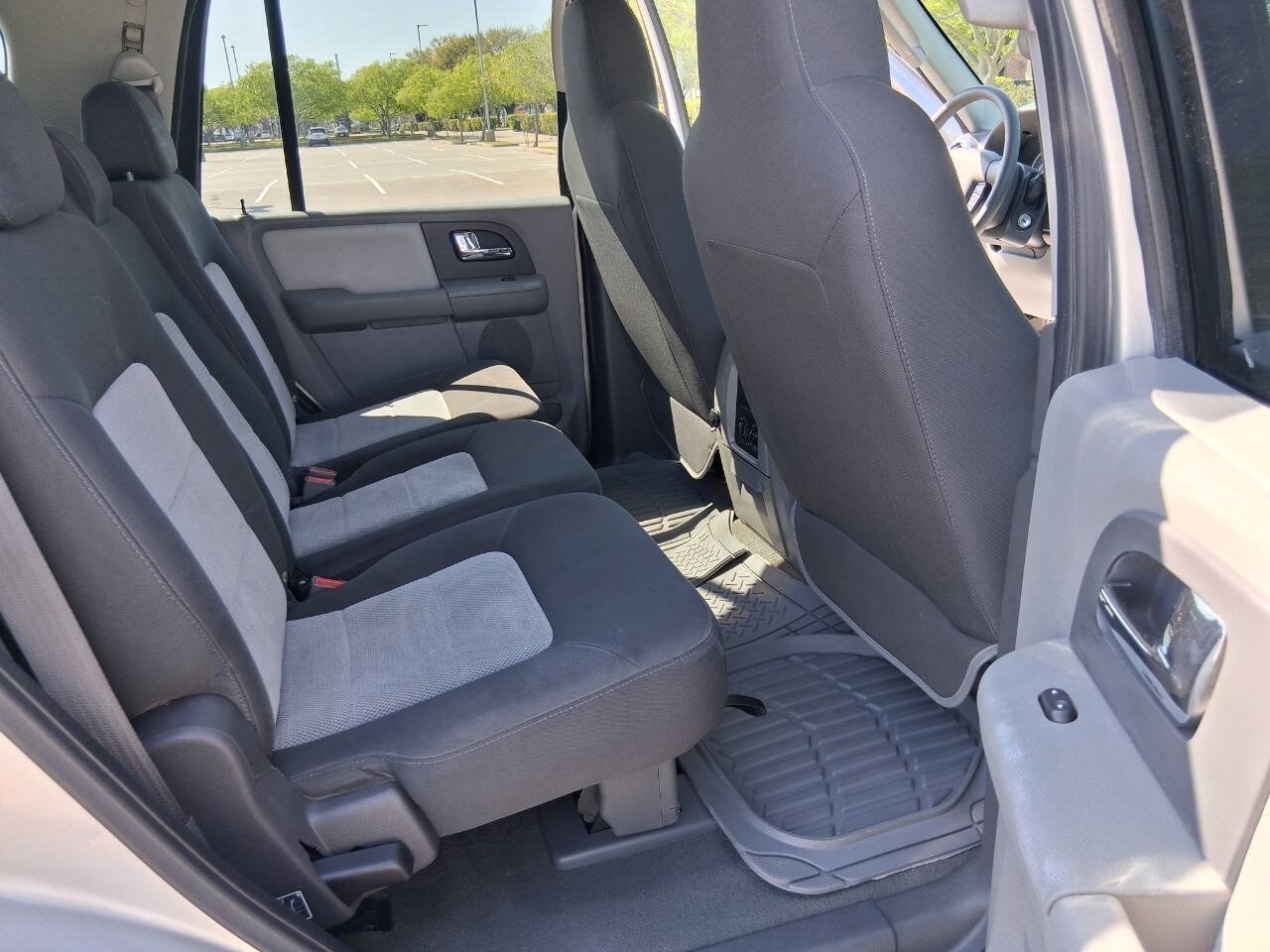 Used 2006 Ford Expedition XLT RWD image 13