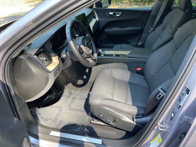 Certified 2026 Volvo XC60 B5 Plus w/ Climate Package AWD/4WD image 10
