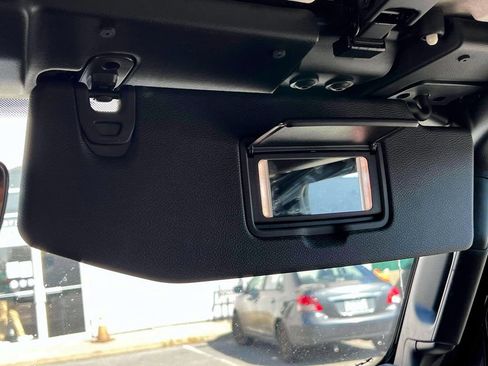 Used 2022 Jeep Wrangler Unlimited Sahara 4xe image 27