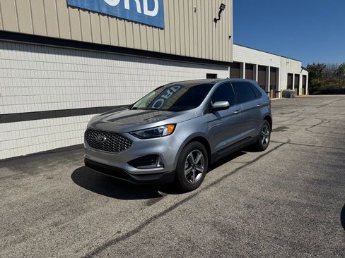Used 2024 Ford Edge SEL w/ Convenience Package image 1