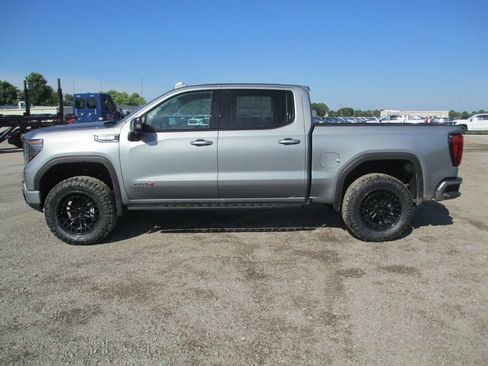 New 2026 GMC Sierra 1500 AT4 w/ AT4 Premium Package AWD/4WD image 11