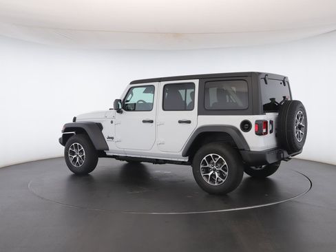 New 2026 Jeep Wrangler Unlimited Sport image 17